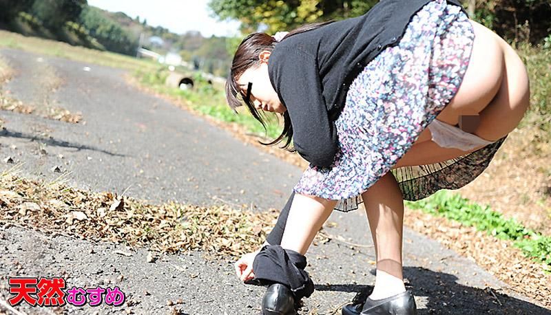 素人むすめの初めての露出　～人目もはばからず感じちゃった～